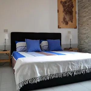 Via Marina 19 - Casa Sul Mare. Buggerru