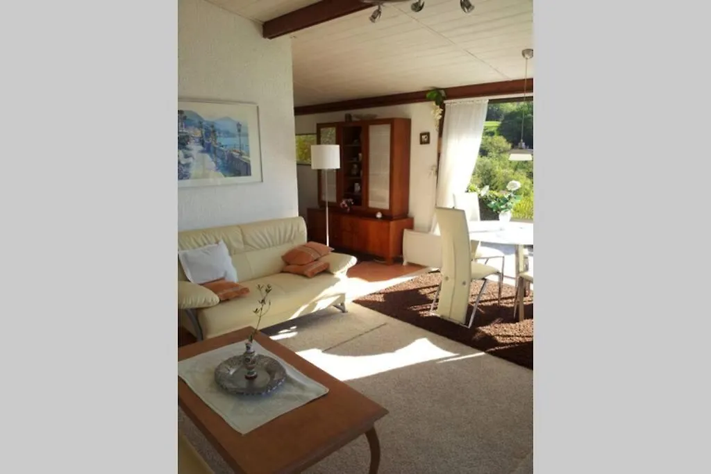 Olzano Bungalow Sonnensee Mit Phantastischem Fernblickヴィラ 0*,  イタリア